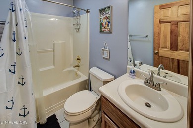 Enjoy effortless lake living in this fully furnished, turnkey - photo 42