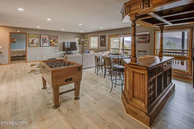 Enjoy effortless lake living in this fully furnished, turnkey - photo 49