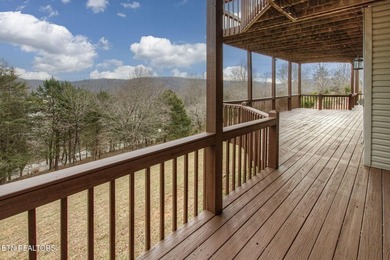 Enjoy effortless lake living in this fully furnished, turnkey - photo 50