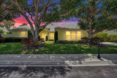 Move right into this beautifully updated 4-bedroom, 3.5-bath - photo 2