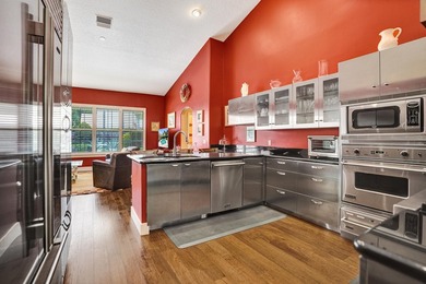 Move right into this beautifully updated 4-bedroom, 3.5-bath - photo 8