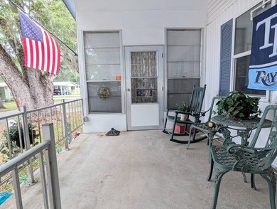 Movein ready 2 bed, 2 bath home in the 55+ community of Clover - photo 4