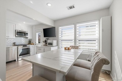 Tired of maintaining the lawn? This spacious 3Br, 2.5Bth Condo - photo 11