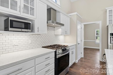 Welcome to 15704 Framingham Lane, a beautifully maintained home - photo 12