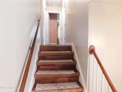 The unique tri-level floor plan of this home offers exceptional - photo 15