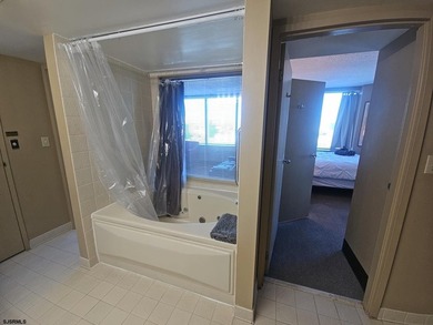 -approved Boardwalk condo with excellent rental potential! This - photo 21