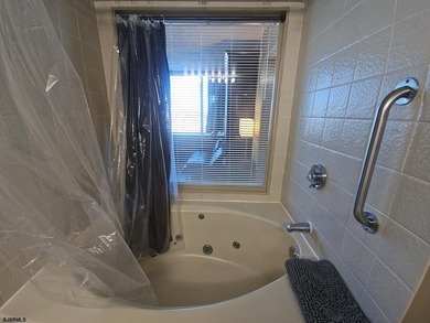 -approved Boardwalk condo with excellent rental potential! This - photo 22