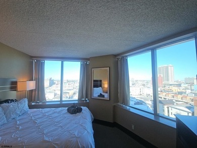 -approved Boardwalk condo with excellent rental potential! This - photo 26