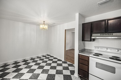 Here is the honest pitch: you will not find another detached - photo 27