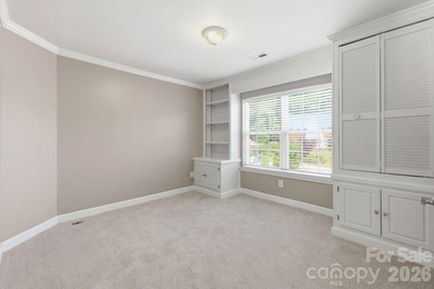 Welcome to 15704 Framingham Lane, a beautifully maintained home - photo 32
