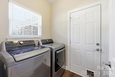 Welcome to 15704 Framingham Lane, a beautifully maintained home - photo 33