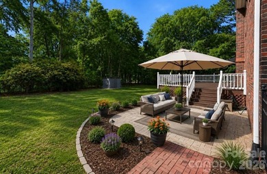 Welcome to 15704 Framingham Lane, a beautifully maintained home - photo 34