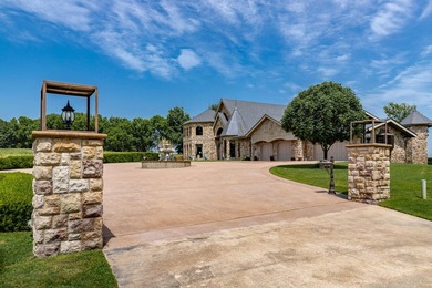 Indulge in luxury living at Eagle Bluff, where panoramic lake - photo 24