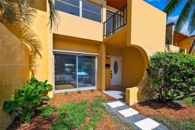 Kendale Lakes Area Townhome/Townhouse Sale Pending in Miami Florida