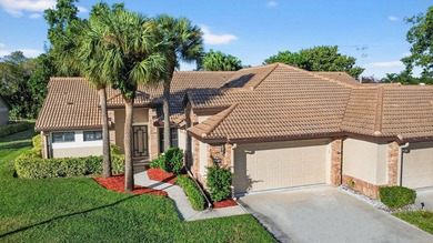 Come see this quaint, two bedroom, two bathroom villa located in - photo 1