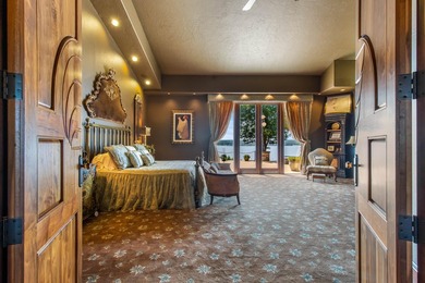 Indulge in luxury living at Eagle Bluff, where panoramic lake - photo 44