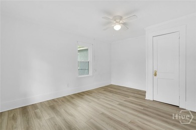 627 W 48th St - photo 15