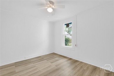 627 W 48th St - photo 22
