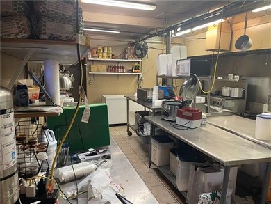 Kitchen space for lease available May 1, 2026. Restaurant - photo 4