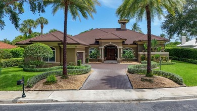 Exceptional estate pool home privately nestled along the 5th - photo 3