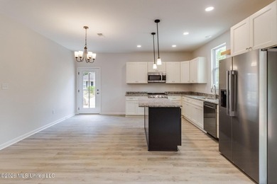 Brand-new construction located on a desirable corner lot in Gulf - photo 6