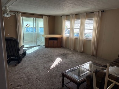 This is a must see property. Enclosed 4 season porch, separate - photo 25