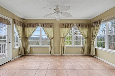 Welcome to this beautifully maintained 3-bedroom, 2-bath - photo 26