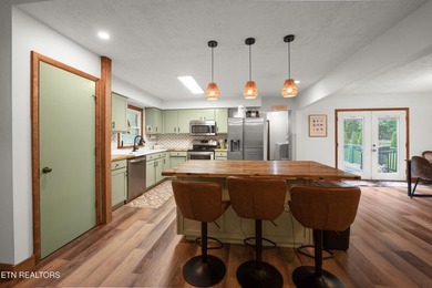Welcome to this charming 3 bedroom, 2.5 bath home located within - photo 9