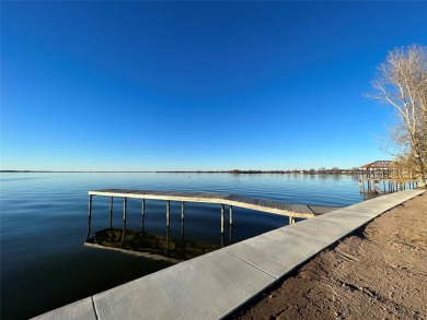 Lake Home Off Market in Kerens, Texas