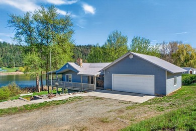 Mission Lake Waterfront at its best. This custom-built home has - photo 1