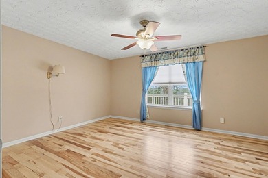 Welcome to this beautifully maintained 3-bedroom, 2-bath - photo 44