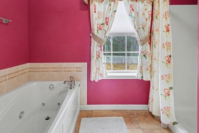 Welcome to this beautifully maintained 3-bedroom, 2-bath - photo 49