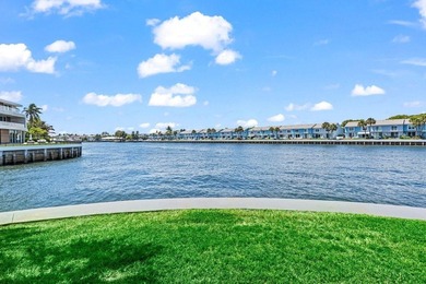 Your Waterfront Dream is finally attainable... This spacious - photo 7