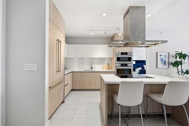 Discover the epitome of luxury living in this exquisite - photo 4