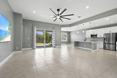 Welcome to this exceptional 2022 custom-built 4-bedroom, 3-bath - photo 7