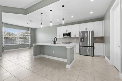 Welcome to this exceptional 2022 custom-built 4-bedroom, 3-bath - photo 10