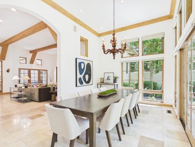 Exceptional Lane Ranch home featuring a 3BR/3BA main residence - photo 15