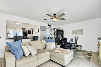 Light and bright Waterfront Condo with beautiful canal and boat - photo 22