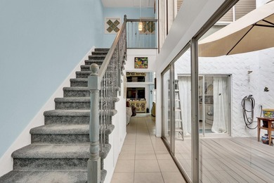 Light and bright Waterfront Condo with beautiful canal and boat - photo 29