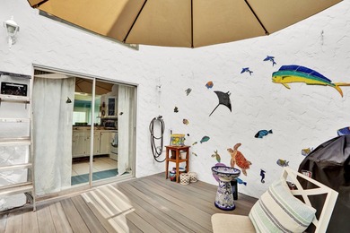 Light and bright Waterfront Condo with beautiful canal and boat - photo 31