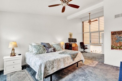Light and bright Waterfront Condo with beautiful canal and boat - photo 33