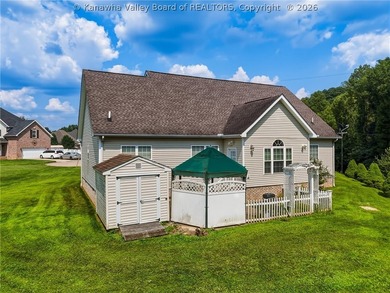 Welcome home to easy living! This beautifully designed home - photo 34