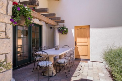 Exceptional Lane Ranch home featuring a 3BR/3BA main residence - photo 43