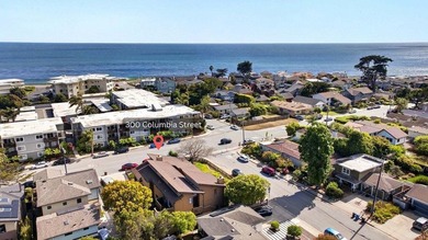 Rare coastal investment opportunity on Santa Cruz's highly - photo 5
