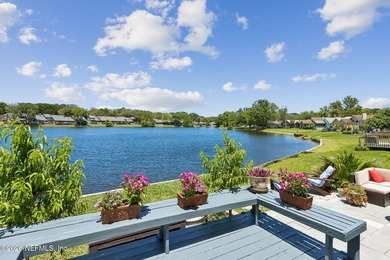 Beautiful one-story lakefront home offering breathtaking - photo 8