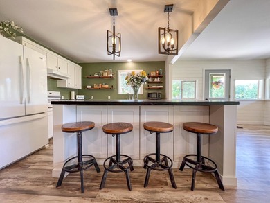 Remodeled home only 5 miles from Colville overlooking the south - photo 10