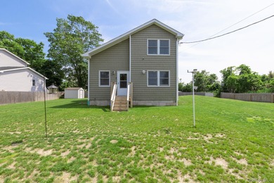 (private lake, pond, coastal) Home Sale Pending in Shirley New York