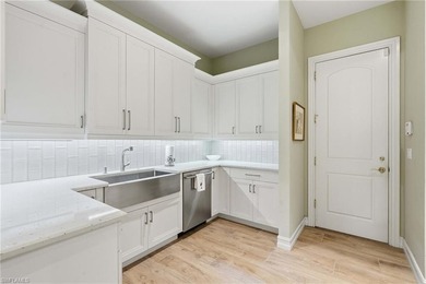 A rare Collier's Reserve estate designed for those who truly - photo 11
