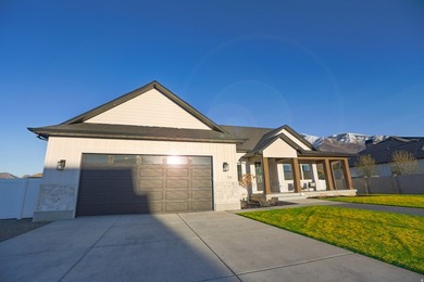 The pinnacle of craftsmanship, this custom palatial rambler - photo 3