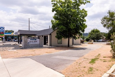 Positioned along one of Kerrville's most recognizable and - photo 25